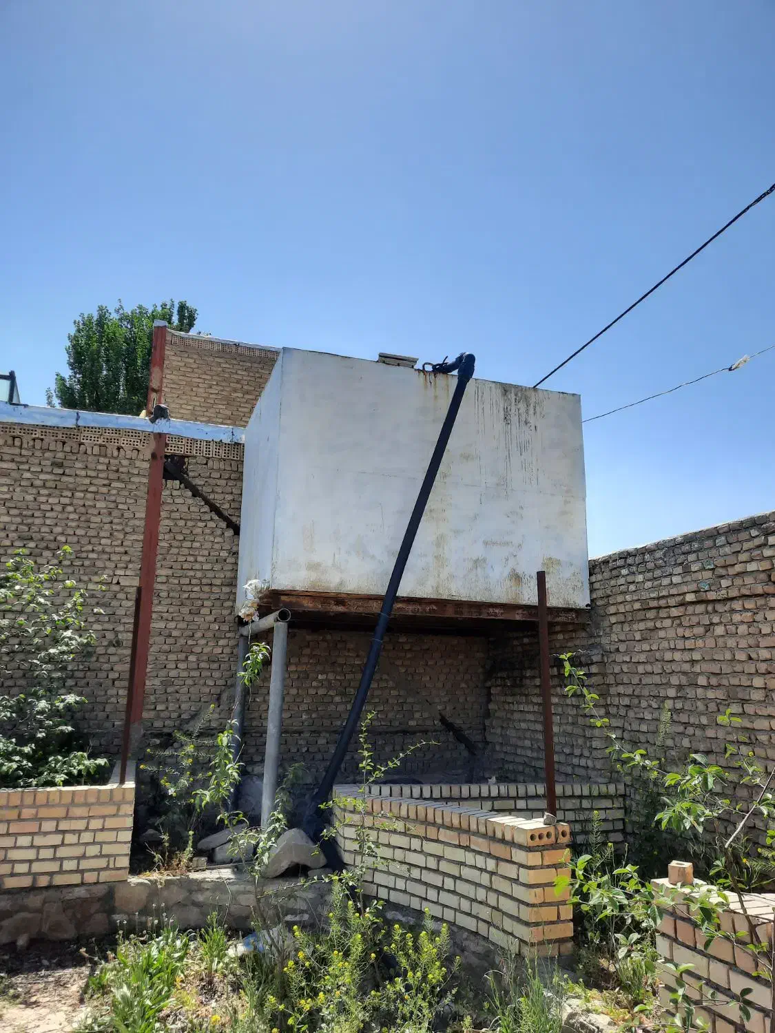 تانکر ۱۵هزاری تمیز و مرتب|مصالح و تجهیزات ساختمان|گلبهار, نوبهار|دیوار