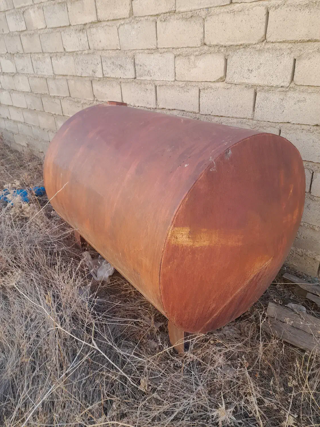 تانکر سوخت و آب ۱۰۰۰لیتری ۲عدد|مصالح و تجهیزات ساختمان|تکاب, |دیوار