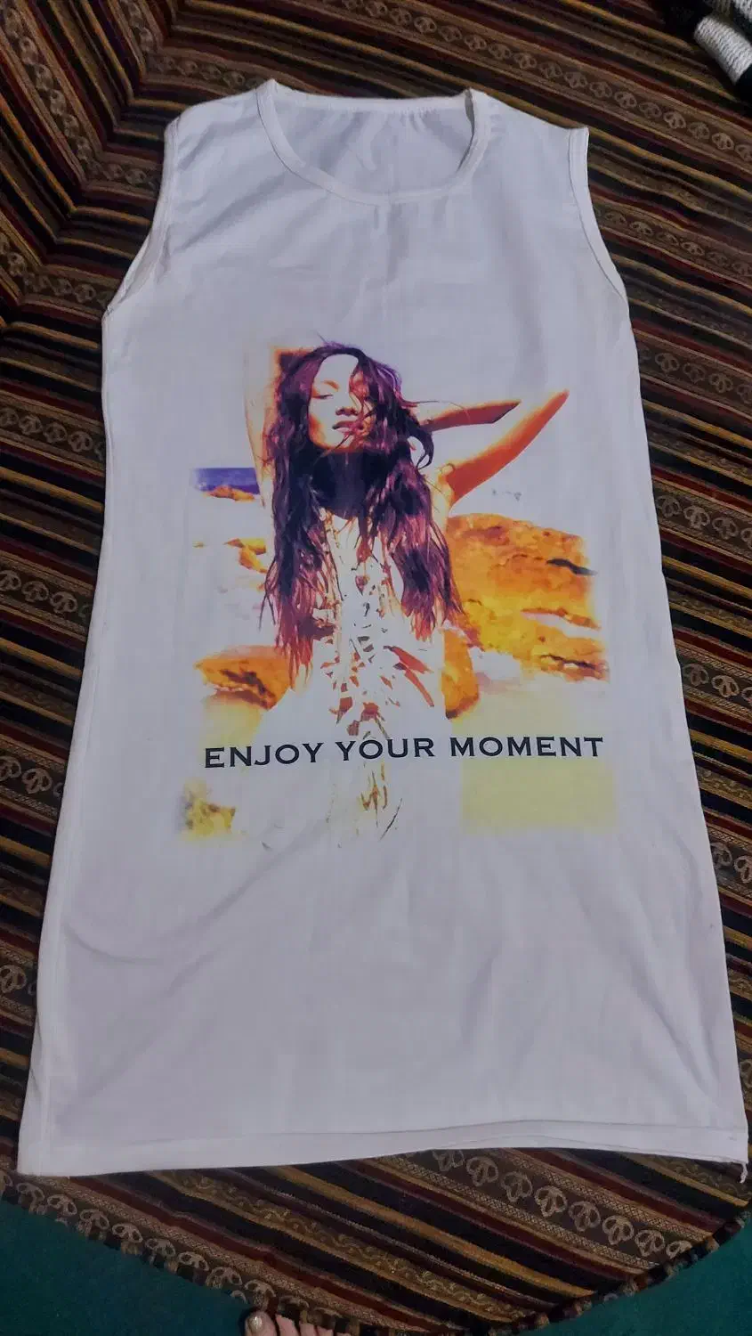 لباس تمیز|لباس|لنجان, |دیوار