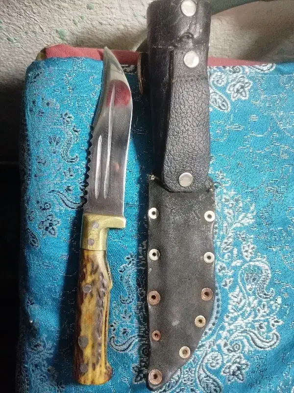 چاقو دسته شاخ|کلکسیون اشیاء عتیقه|گرگان, |دیوار