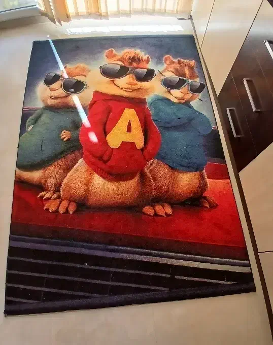 فرش بچگانه|فرش|اصفهان, بهارستان (مخابرات)|دیوار