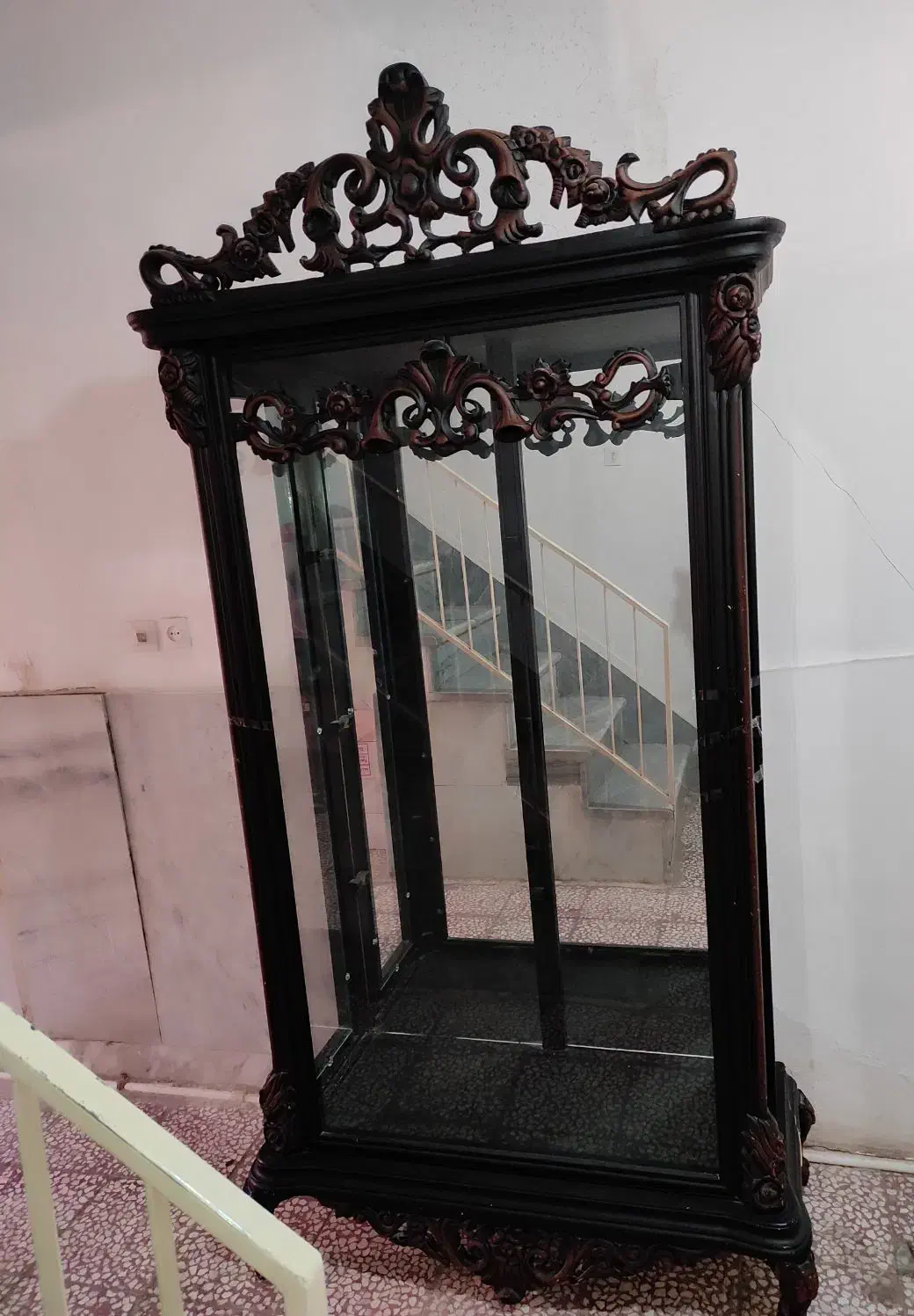 ویترین چوبی|بوفه، ویترین، کنسول|قم, نیروگاه|دیوار