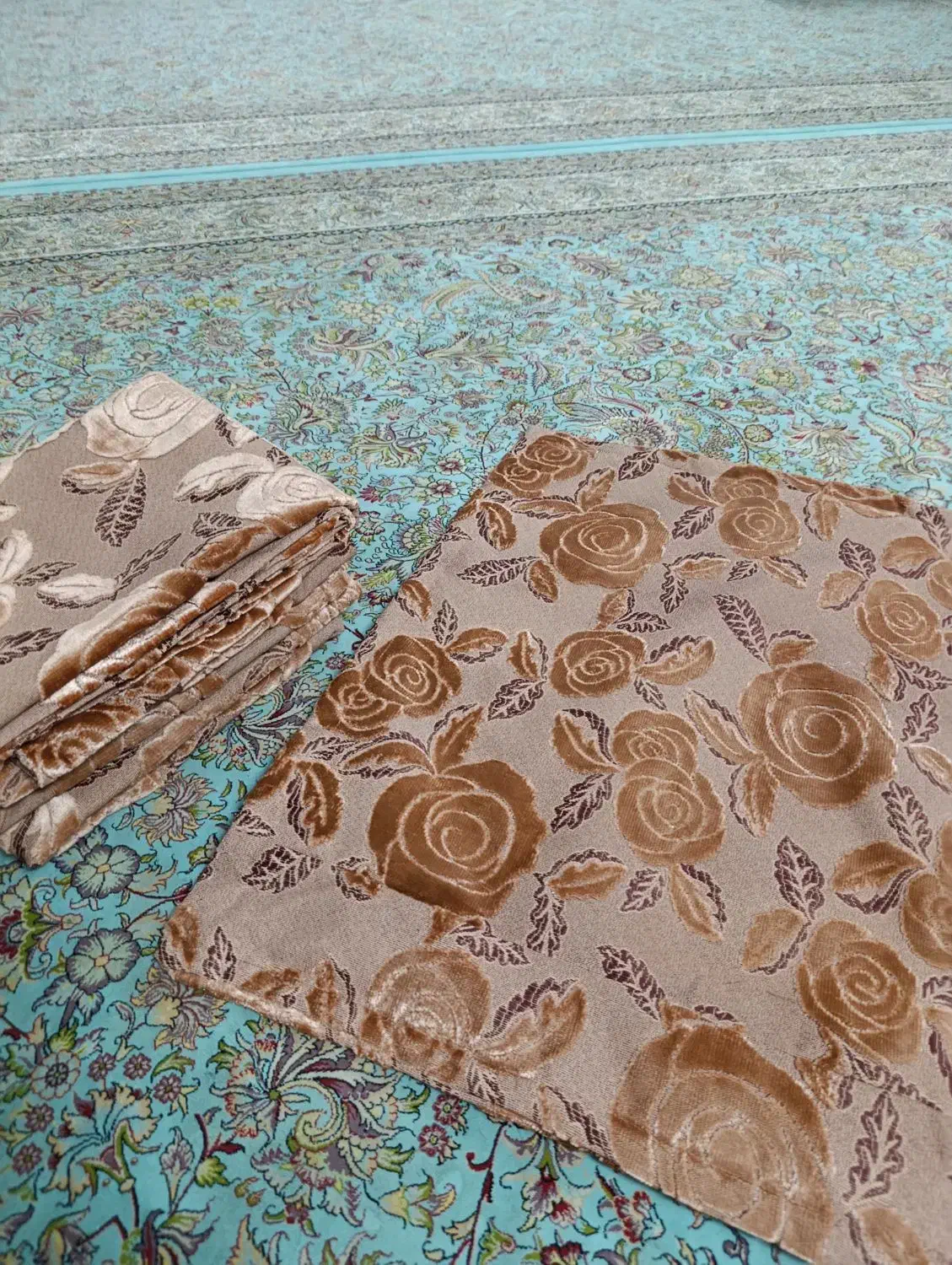 پوش پشتی4عدد|رختخواب، بالش، پتو|زابل, |دیوار