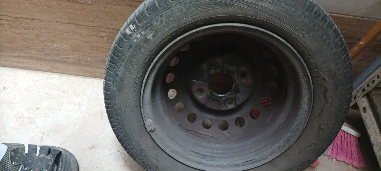 رینگ سالم و لاستیک یزد تایر پراید|قطعات یدکی و لوازم جانبی|تهران, چیتگر شمالی|دیوار