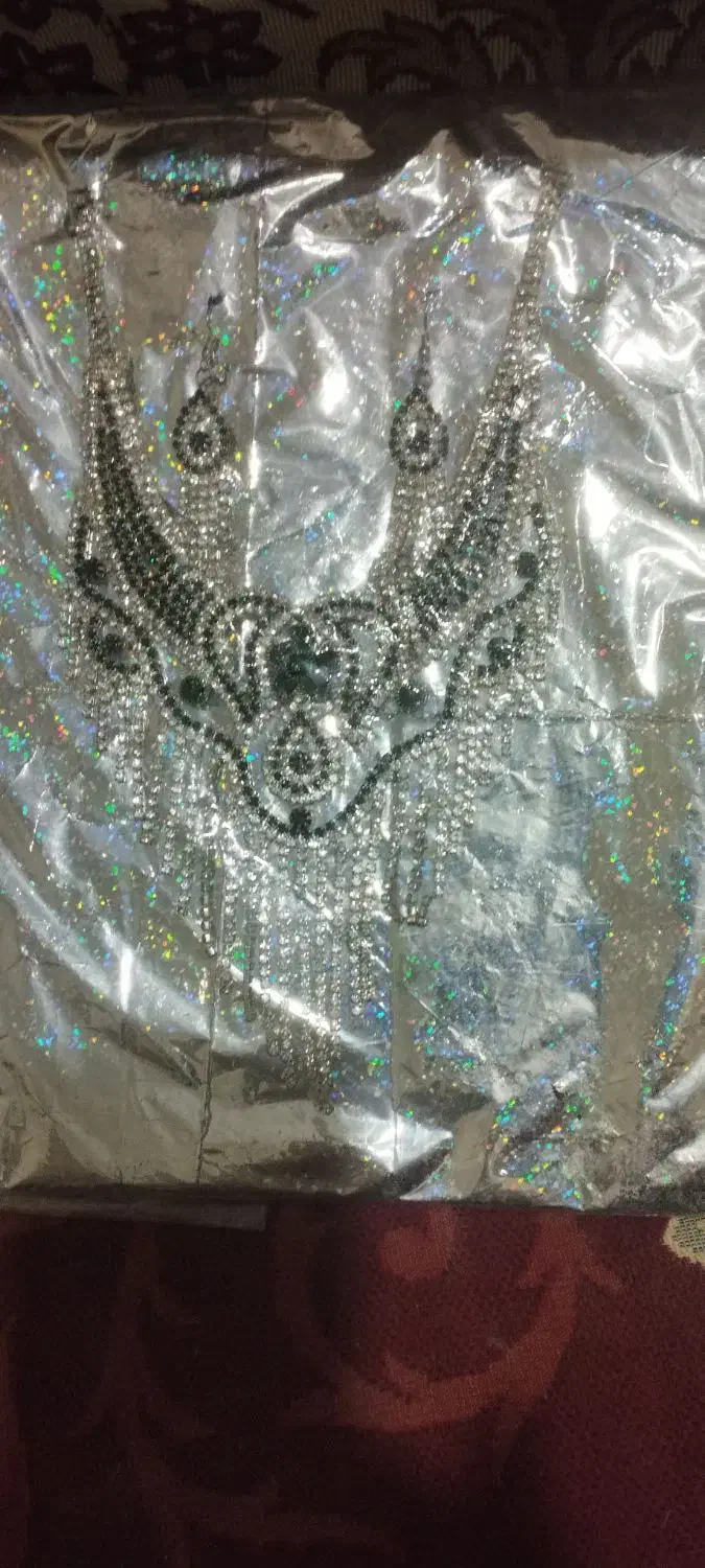 گردنبند هندی نگینی|بدلیجات|خاش, |دیوار