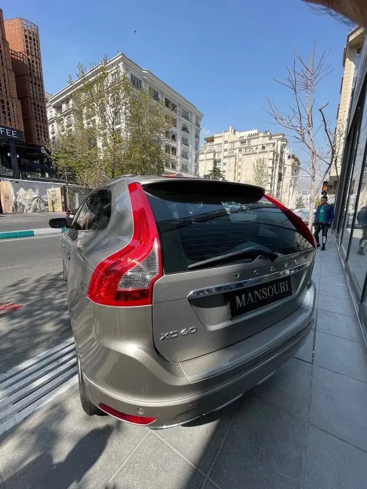 Volvo xc60 2014 ولوو|خودرو سواری و وانت|تهران, ولنجک|دیوار