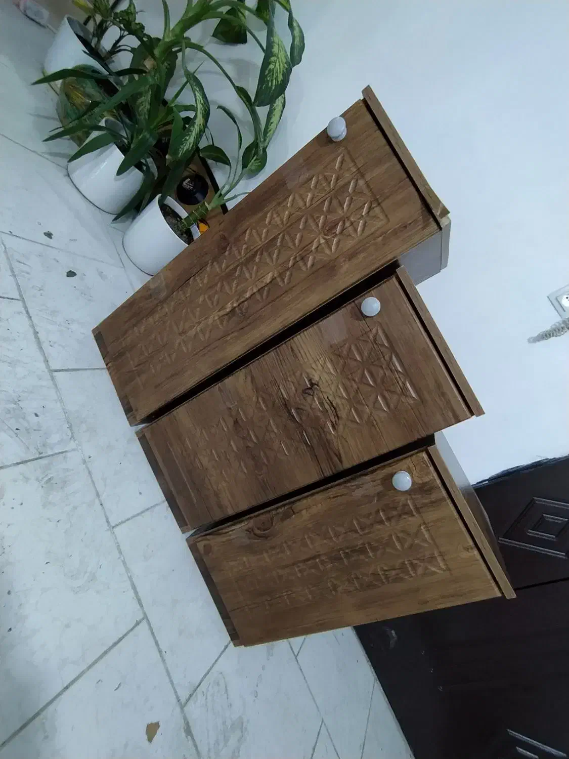 یک عدد جا کفشی سالم سالم و درحد نونو|جاکفشی، کمد، دراور|اسدآباد, |دیوار