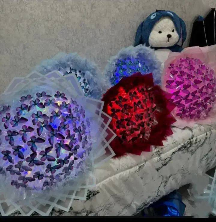 گل روبانی و پروانه ای|گل مصنوعی|یزد, |دیوار