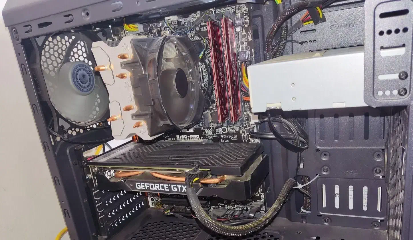 کامپیوتر گیمینگ گرافیک بالا|رایانه رومیزی|شاهرود, |دیوار