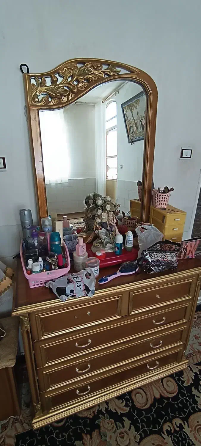 کمد و دراور|جاکفشی، کمد، دراور|دلیجان, |دیوار