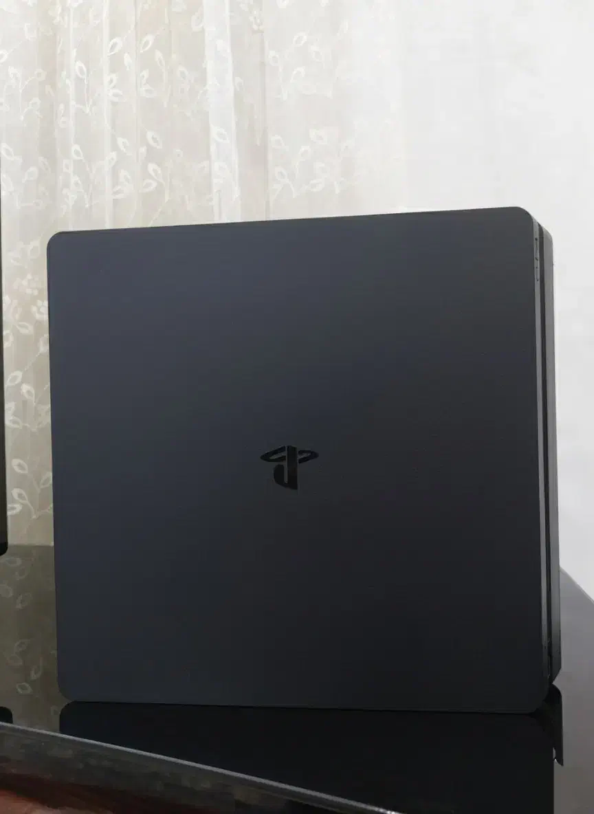 ps4 slim 1Terabyte|کنسول، بازی ویدئویی و آنلاین|ایلام, |دیوار