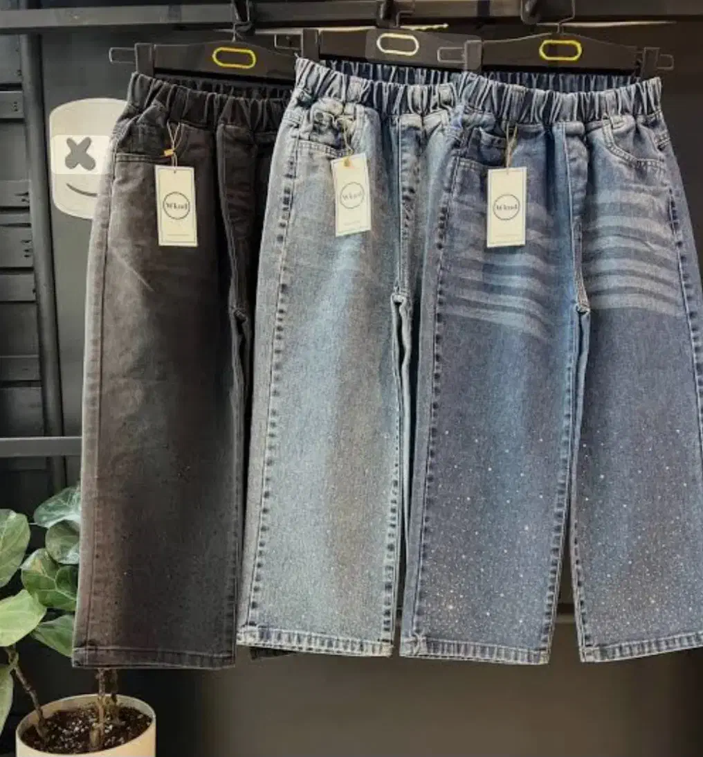 جین زنانه چک صیادی ۳ ماهه|لباس|اصفهان, آبشار|دیوار