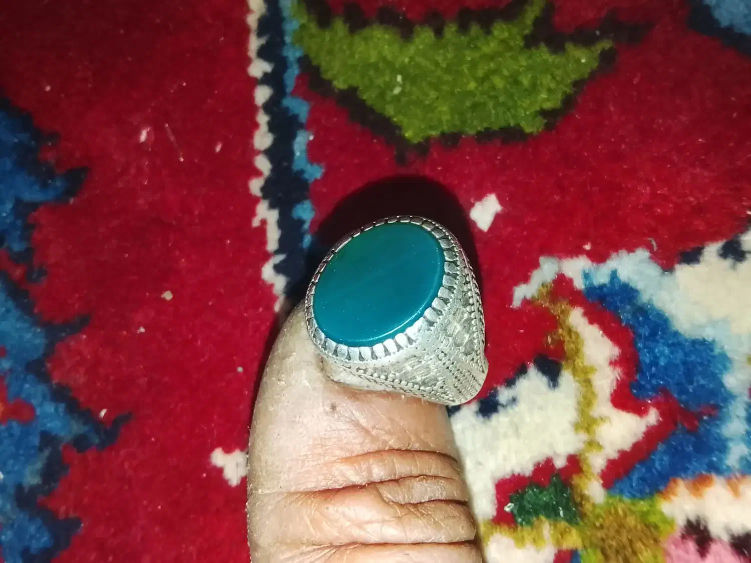 انگشتر|کلکسیون اشیاء عتیقه|شیراز, شیشه‌گری|دیوار