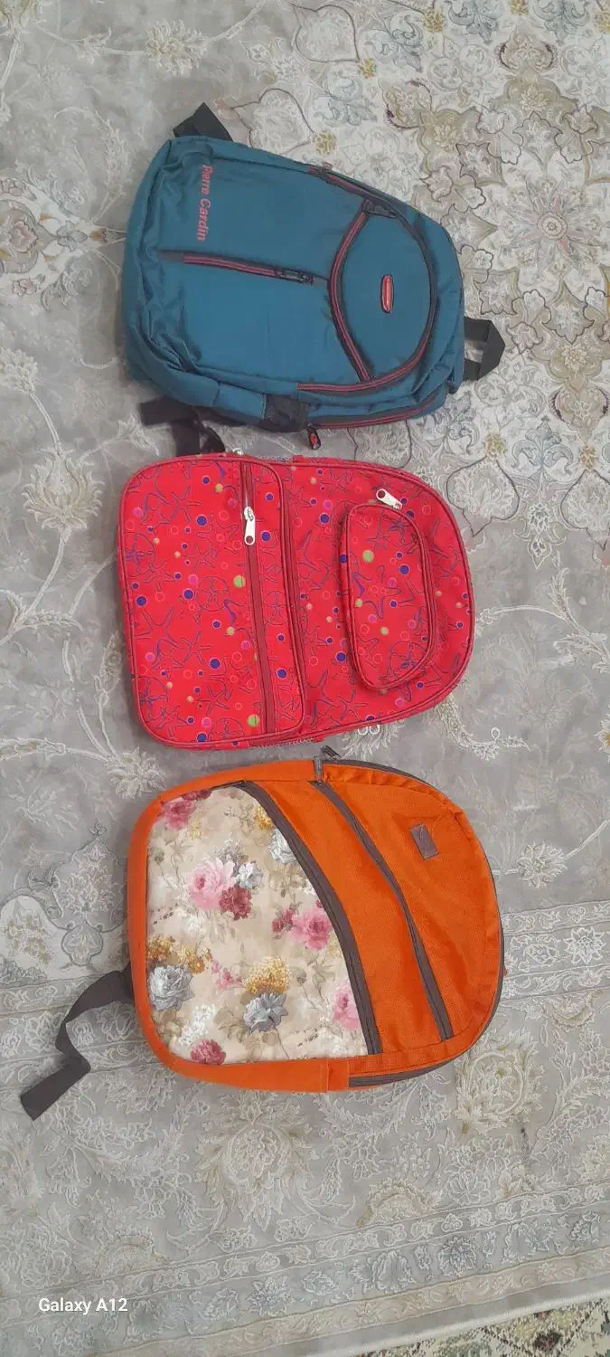 کیف مدرسه قیمت مناسب|کیف، کفش، کمربند|کرج, شهرک بنفشه|دیوار