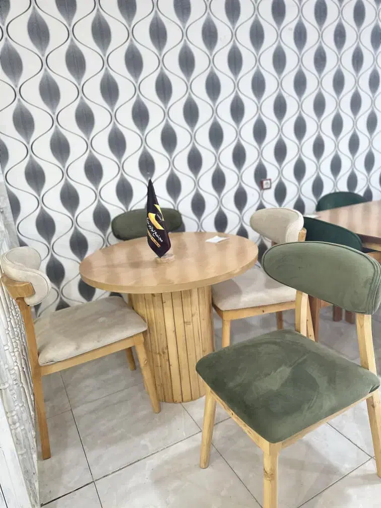 ناهارخوری سلنا زرکالا|میز و صندلی غذاخوری|یاسوج, |دیوار