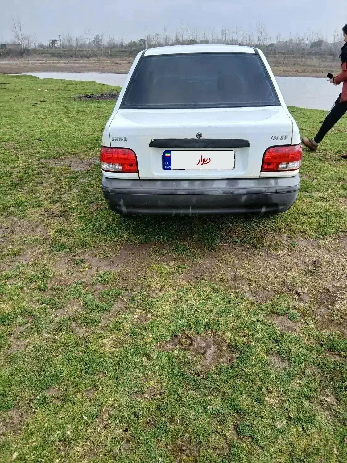 پراید مدل ۹۲ فرمان هیدرولیک|خودرو سواری و وانت|لاهیجان, شیشه گران|دیوار