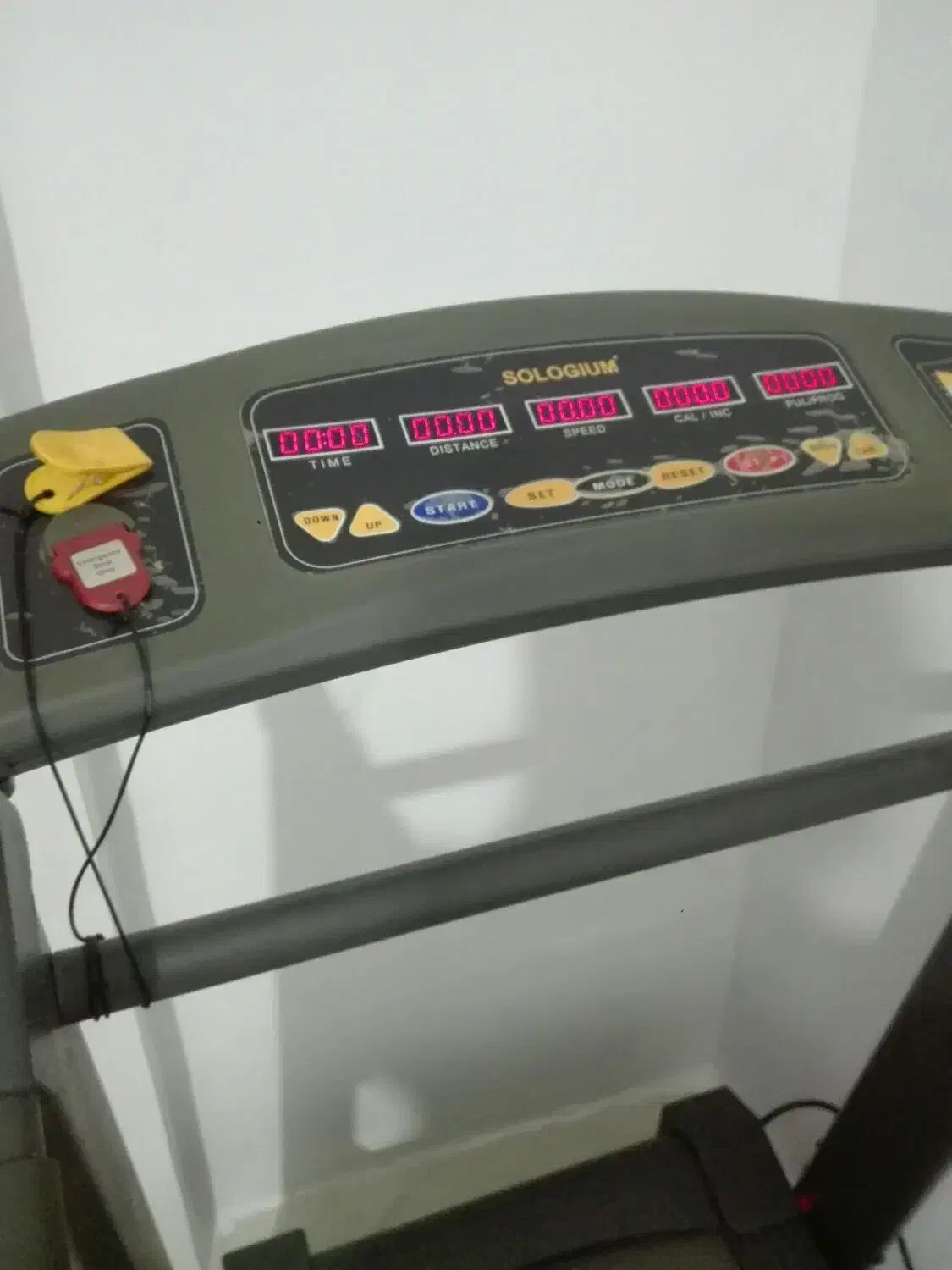 تردمیل american fitness|تجهیزات ورزشی|شیراز, شهرک مفتح|دیوار