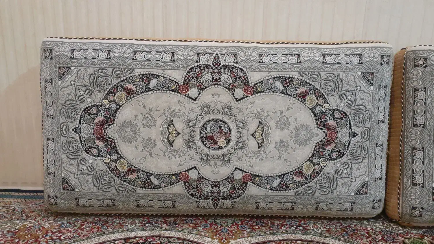 فرش|فرش|قم, سید معصوم|دیوار