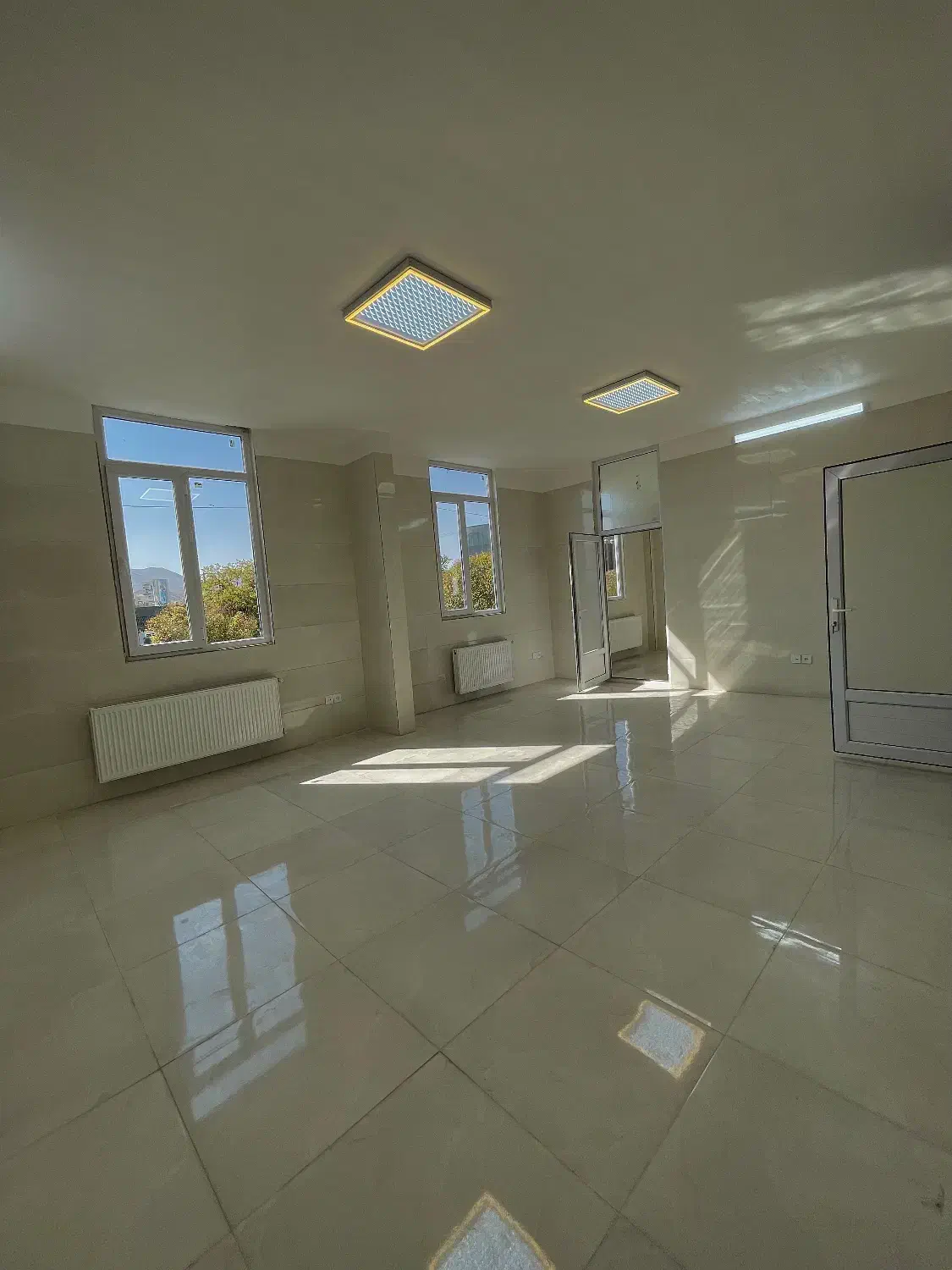 ۱۲۰متری/اداری پزشکی*کلیدنخورده*لوکیشنی ایده آل|اجارهٔ دفتر کار، اتاق اداری، مطب|اراک, |دیوار