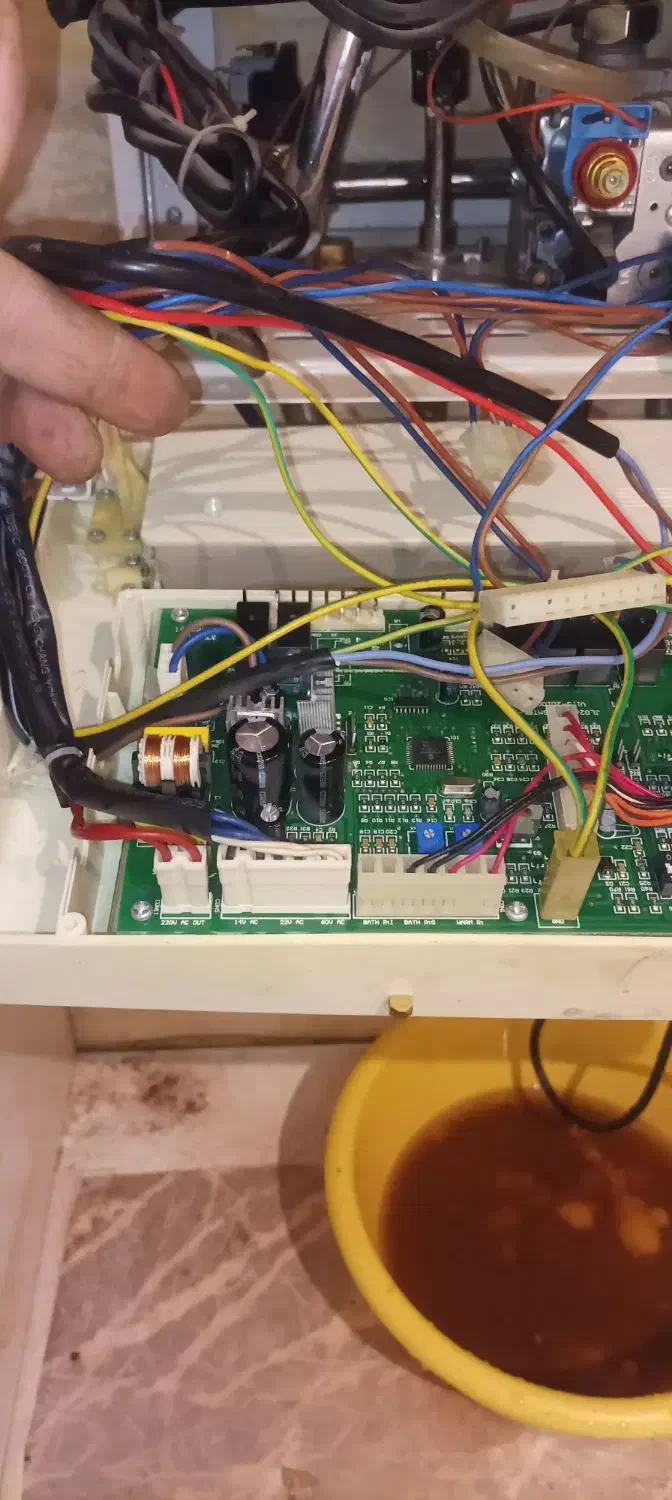 پکیج و داکت تعمیرات سرویس تخصصی|آبگرمکن، پکیج، شوفاژ|مشهد, الهیه|دیوار