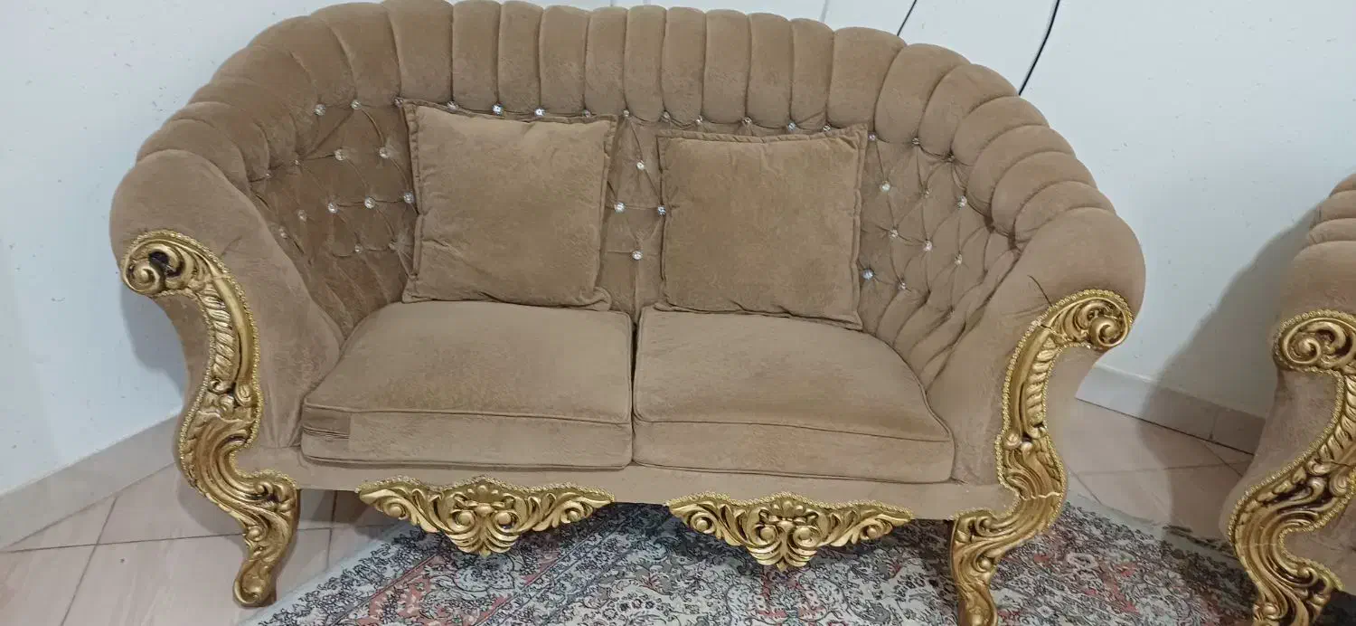 مبل ۷ نفره رنگ نسکافه ای|مبلمان خانگی و میز عسلی|رشت, حمیدیان|دیوار