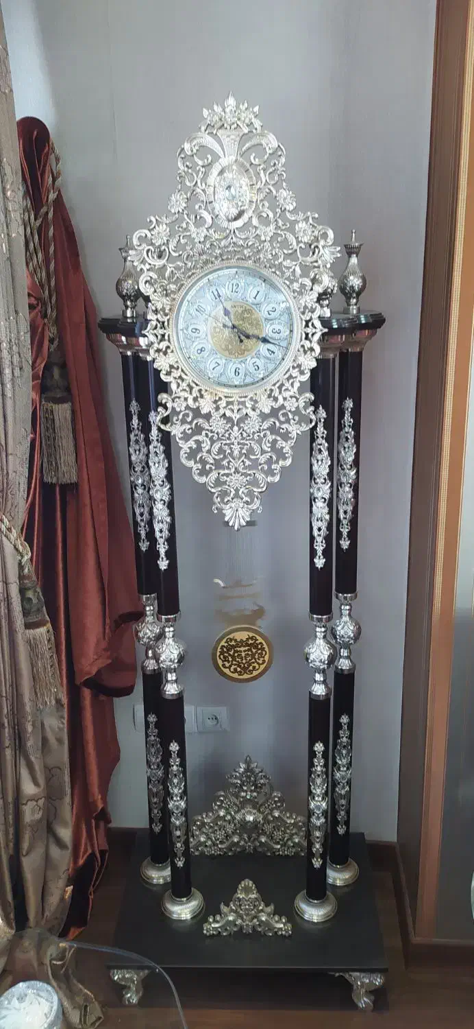 ساعت آنتیک زمینی در حد نو|ساعت دیواری و تزئینی|تبریز, |دیوار