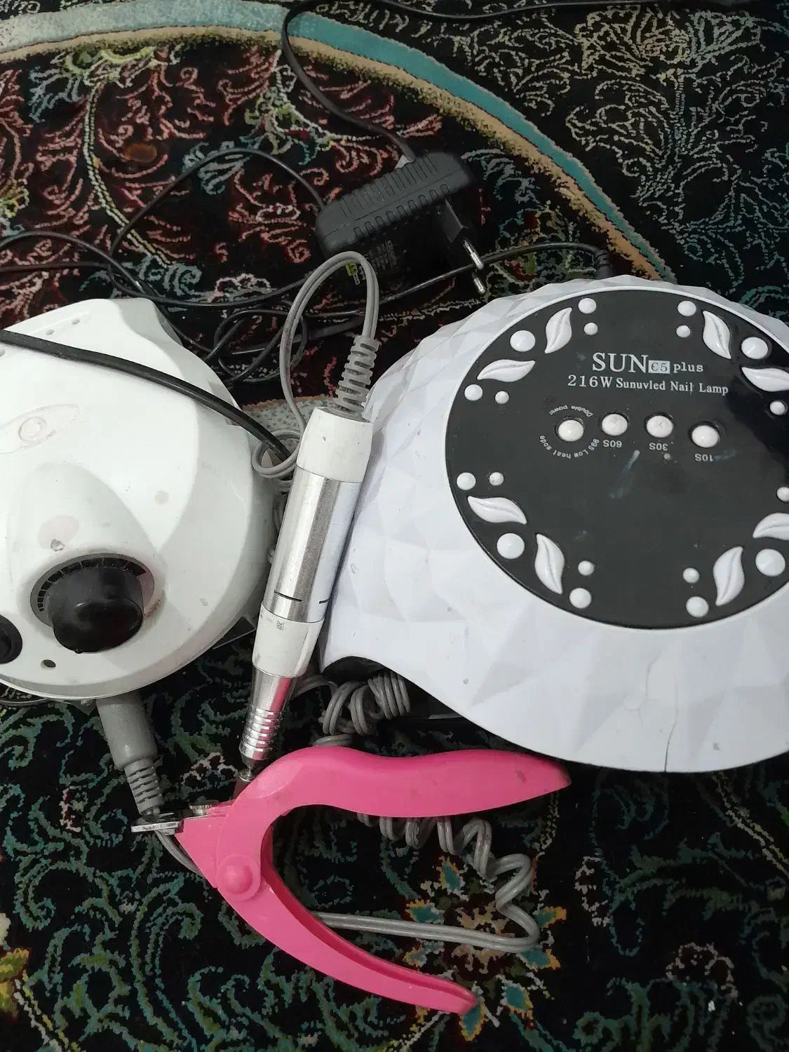 وسایل ناخن|آرایشگاه و سالنهای زیبایی|فارسان, |دیوار