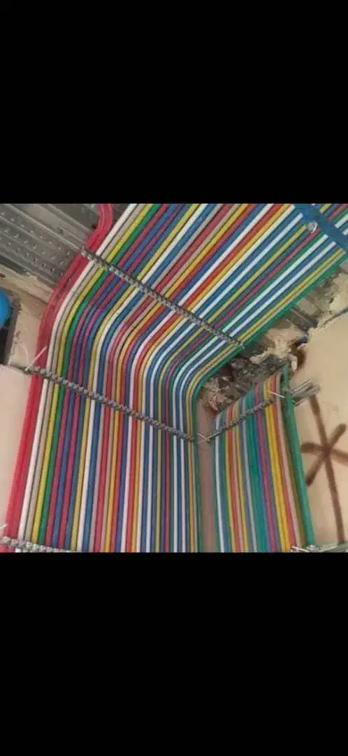 مجری برق ساختمان و دوربینهای مداربسته|خدمات پیشه و مهارت|بابلسر, |دیوار