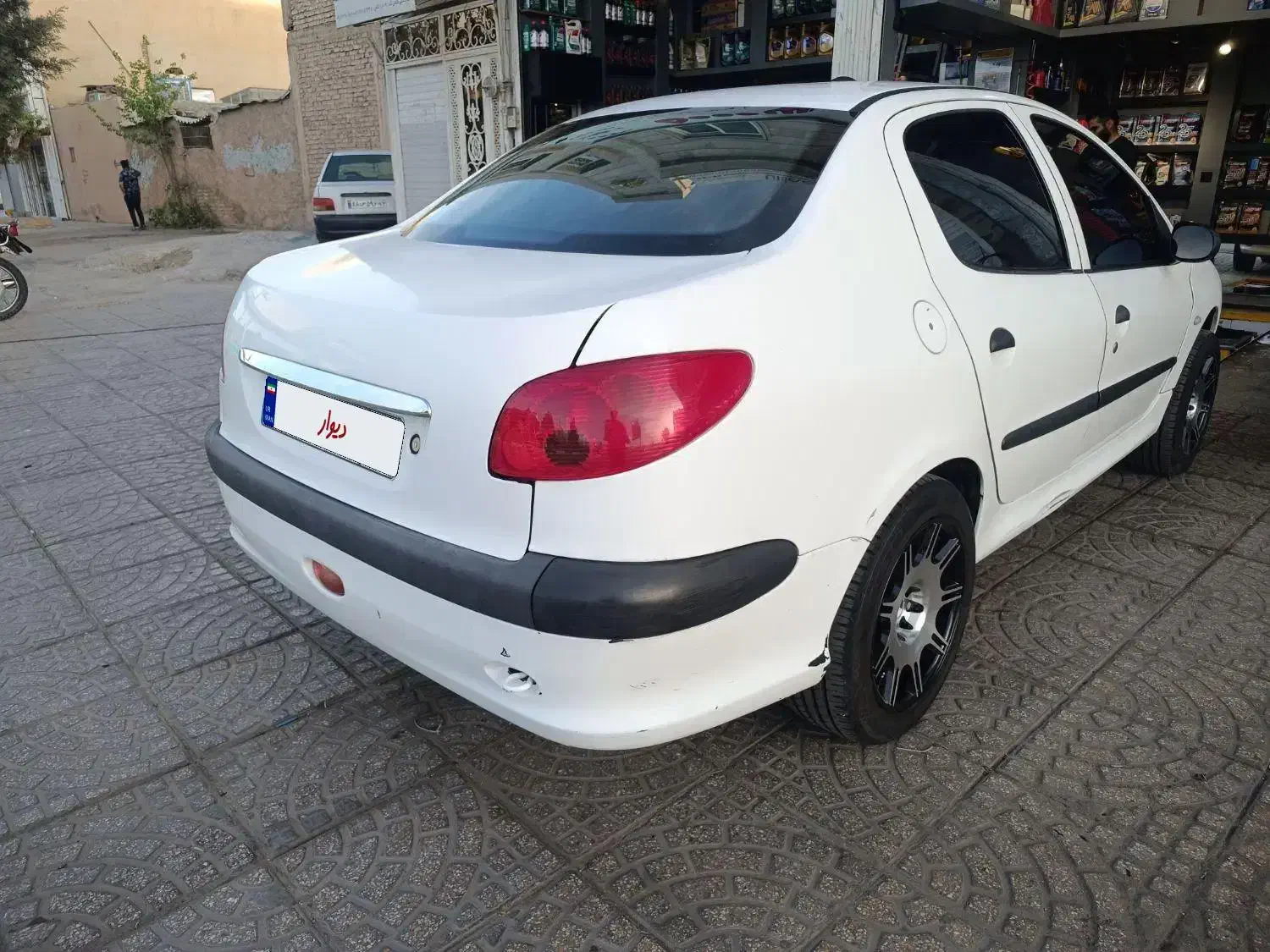 ۲۰۶ sd v20|خودرو سواری و وانت|شیراز, بعثت|دیوار