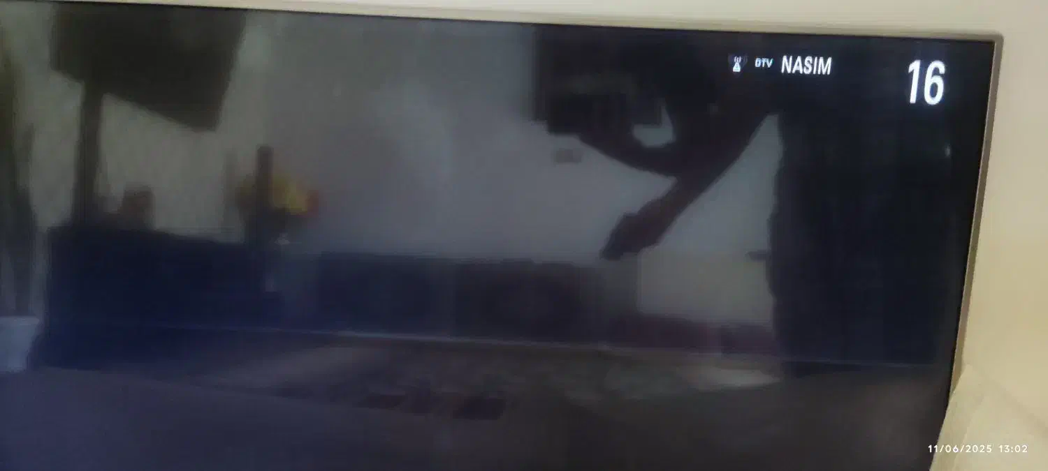 تلویزیون49 ال جی|تلویزیون و پروژکتور|آبیک, |دیوار