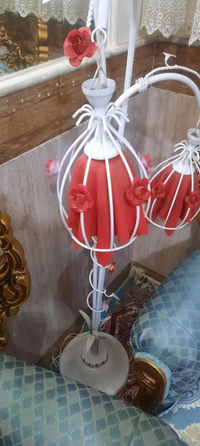 آواژور|چراغ خواب و آباژور|قم, ولیعصر|دیوار