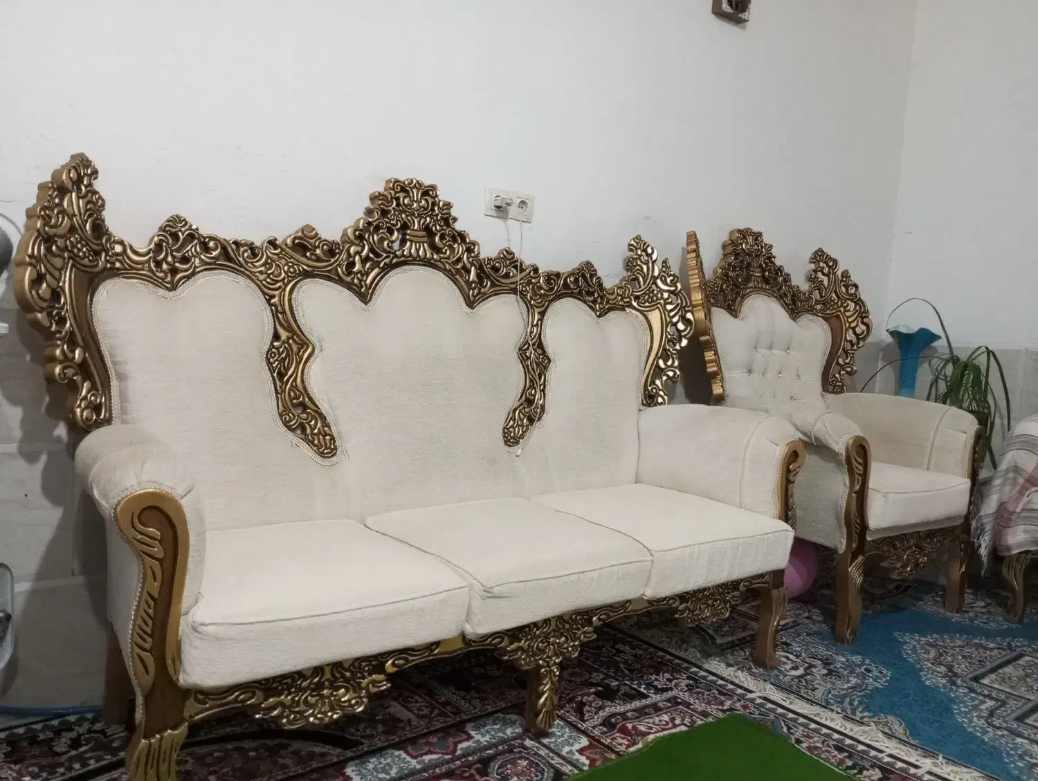 فروش مبل درحد|مبلمان خانگی و میز عسلی|شیراز, شهدای شهرک سعدی|دیوار