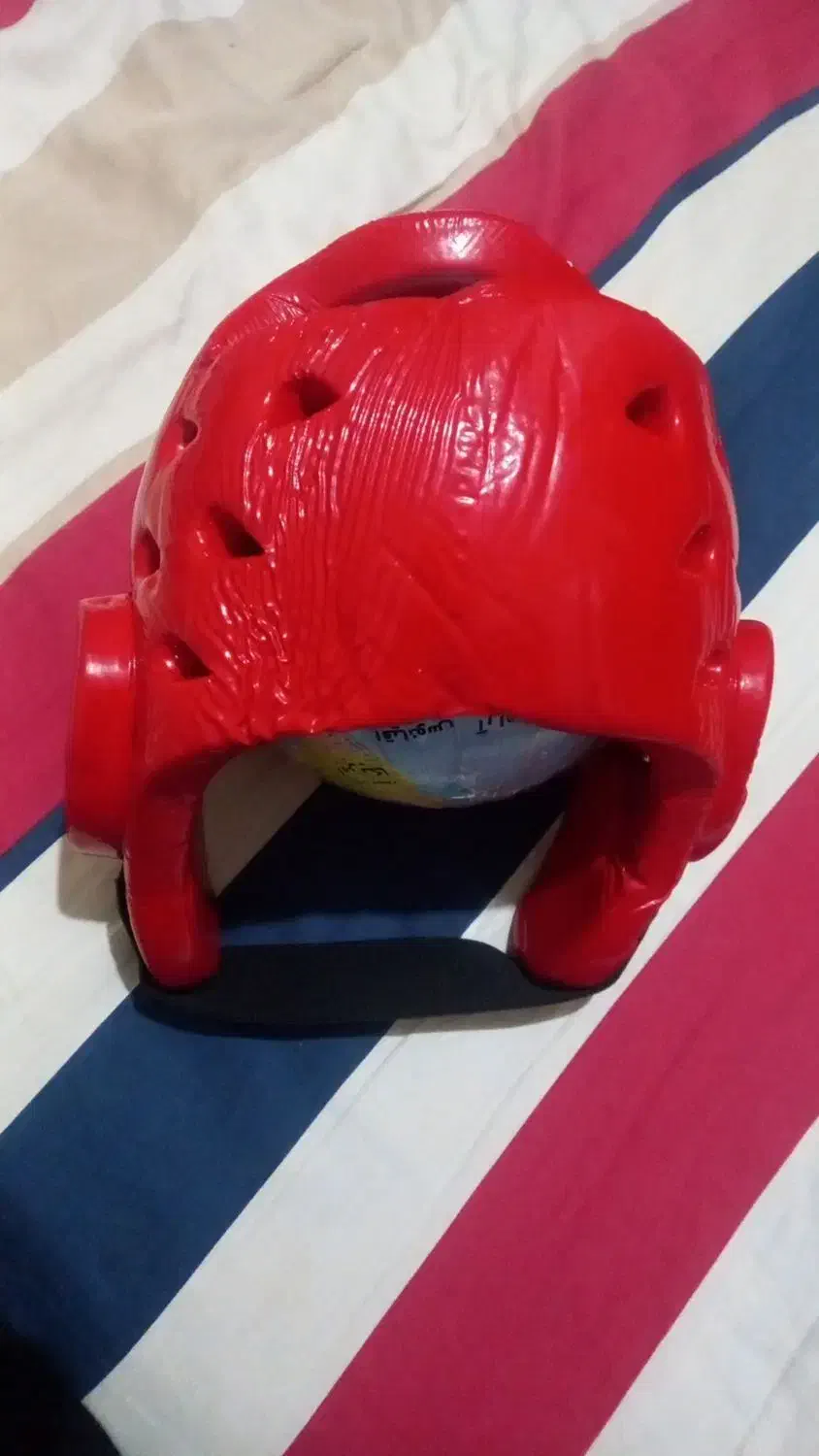 کلاه تکواندو|تجهیزات ورزشی|تهران, شهرک صادقیه|دیوار