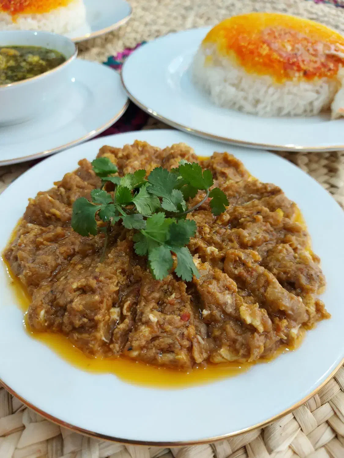 استخدام سالن کار آقا در رستوران ننه گلبهار|استخدام خدمات فروشگاه و رستوران|ماسال, |دیوار