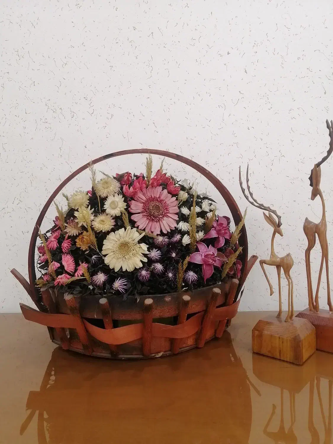 هدیه روز مادر موندگار و همیشگی|گل و گیاه طبیعی|اراک, |دیوار