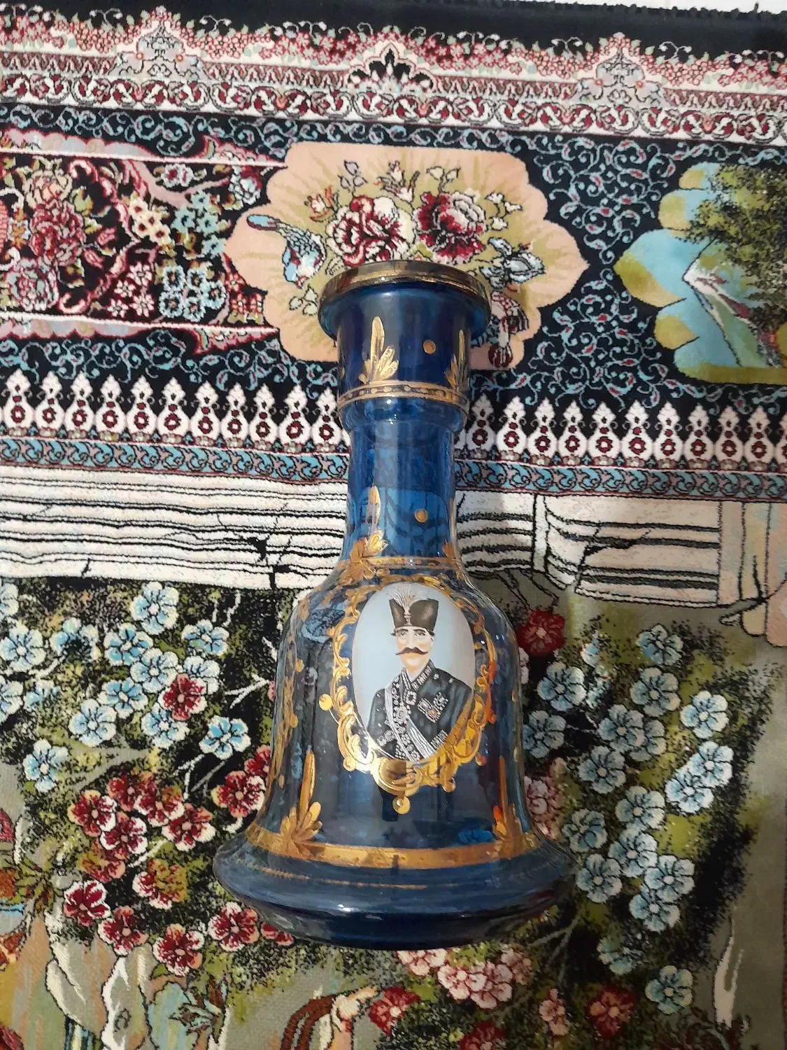 شیشه قلیون نو کلکسیونی|کلکسیون اشیاء عتیقه|شاهین‌شهر, خانه کارگر|دیوار