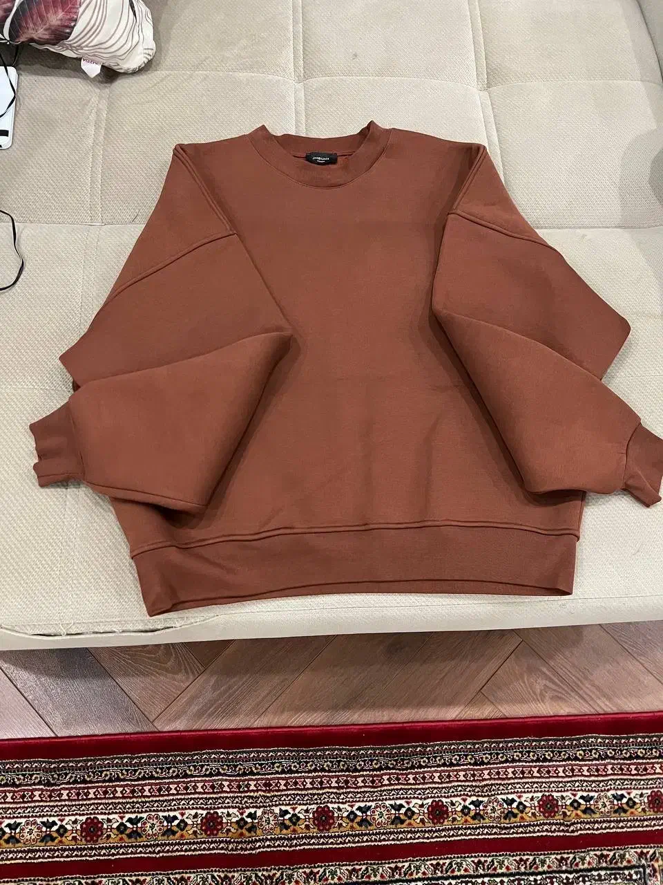 دورس با کیفیت|لباس|رشت, منظریه|دیوار