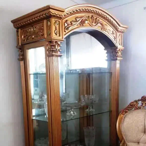 بوفه سلطنتی بسیار نو - آینه دار و چوب راش اعلا|بوفه، ویترین، کنسول|رشت, لاکان شهر|دیوار