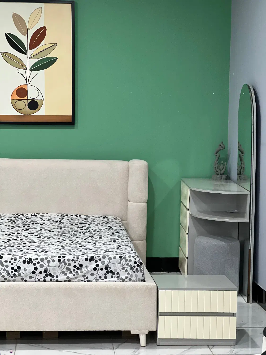 سرویس خواب|تخت و سرویس خواب|آق قلا, |دیوار