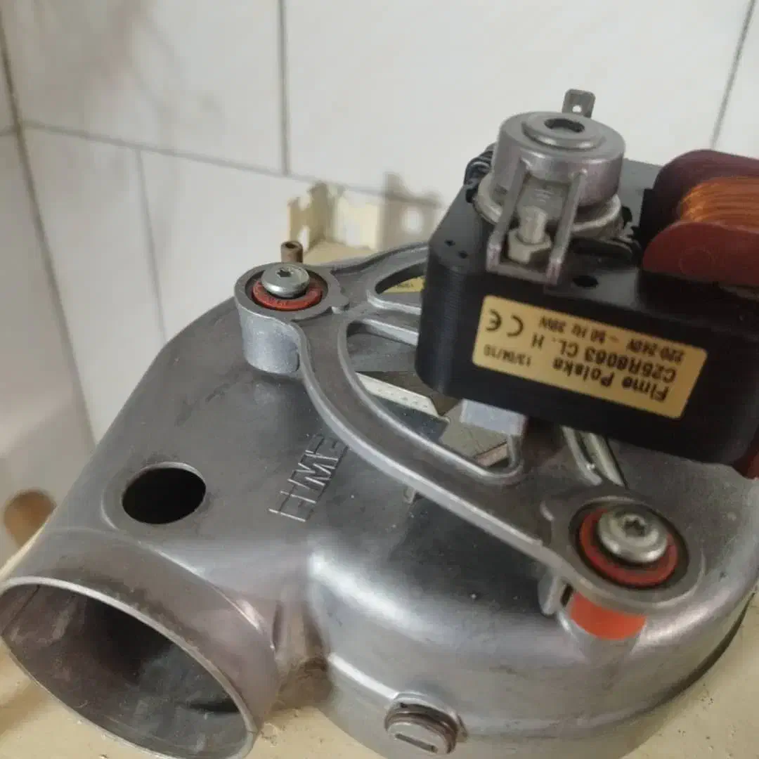 تعمیرات تخصصی پکیج و ابگرمکن|آبگرمکن، پکیج، شوفاژ|شاهینشهر, شهرک مطهری|دیوار