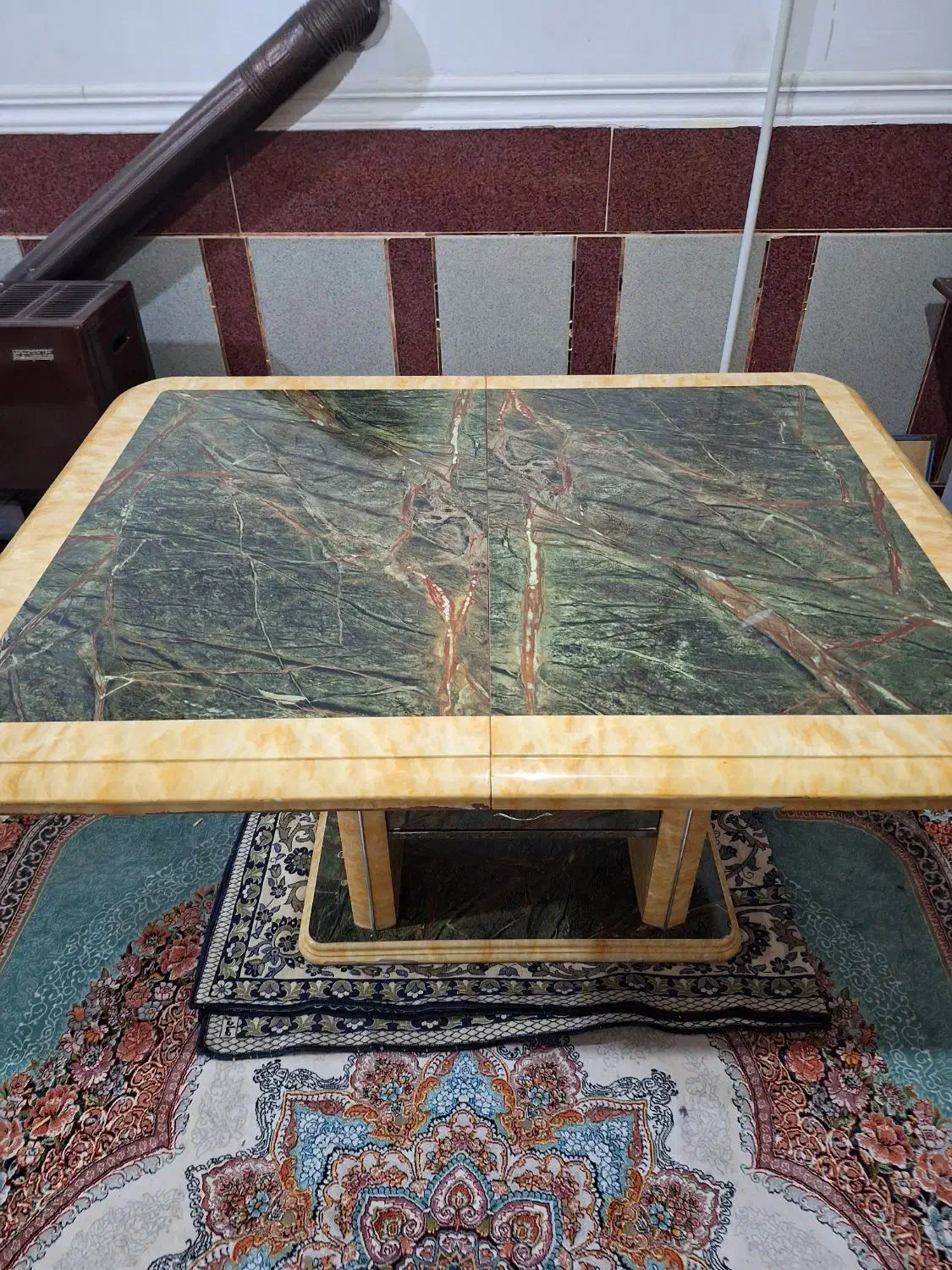 میز غذاخوری|میز و صندلی غذاخوری|زاهدان, |دیوار