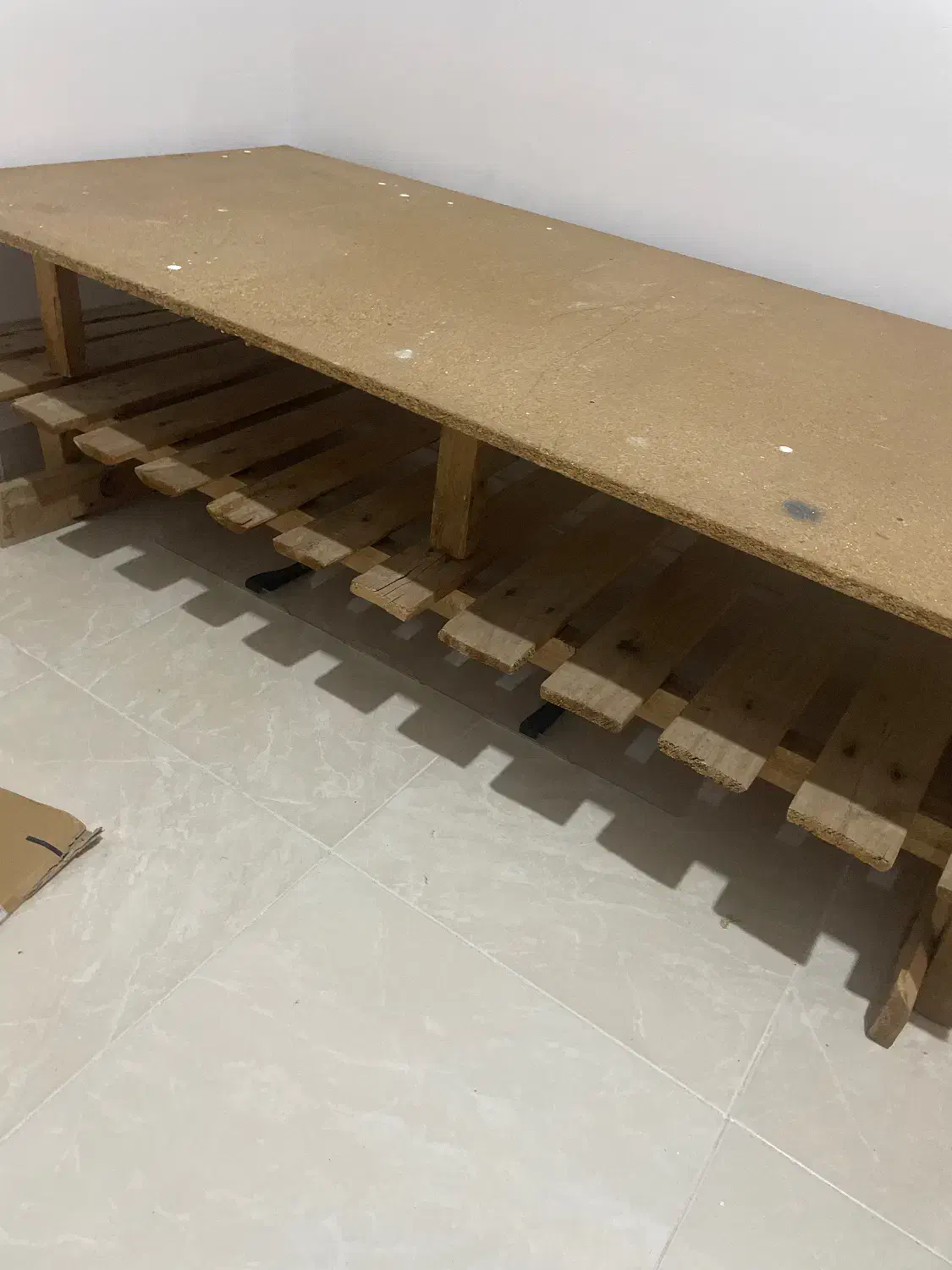 کفی تخت|تخت و سرویس خواب|قشم, |دیوار