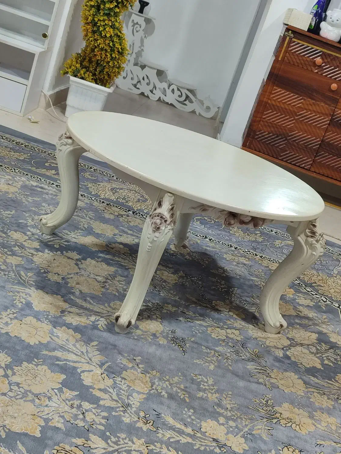 میز پذیرایی|مبلمان خانگی و میز عسلی|بندر انزلی, میان پشته|دیوار