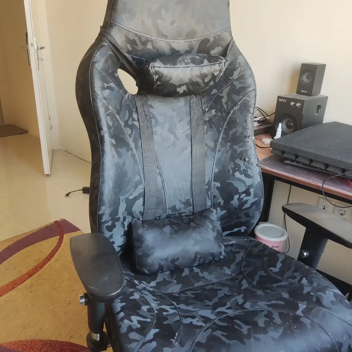 صندلی گیمینگ طرح چریکی|مبلمان اداری|پرند, فاز ۶|دیوار