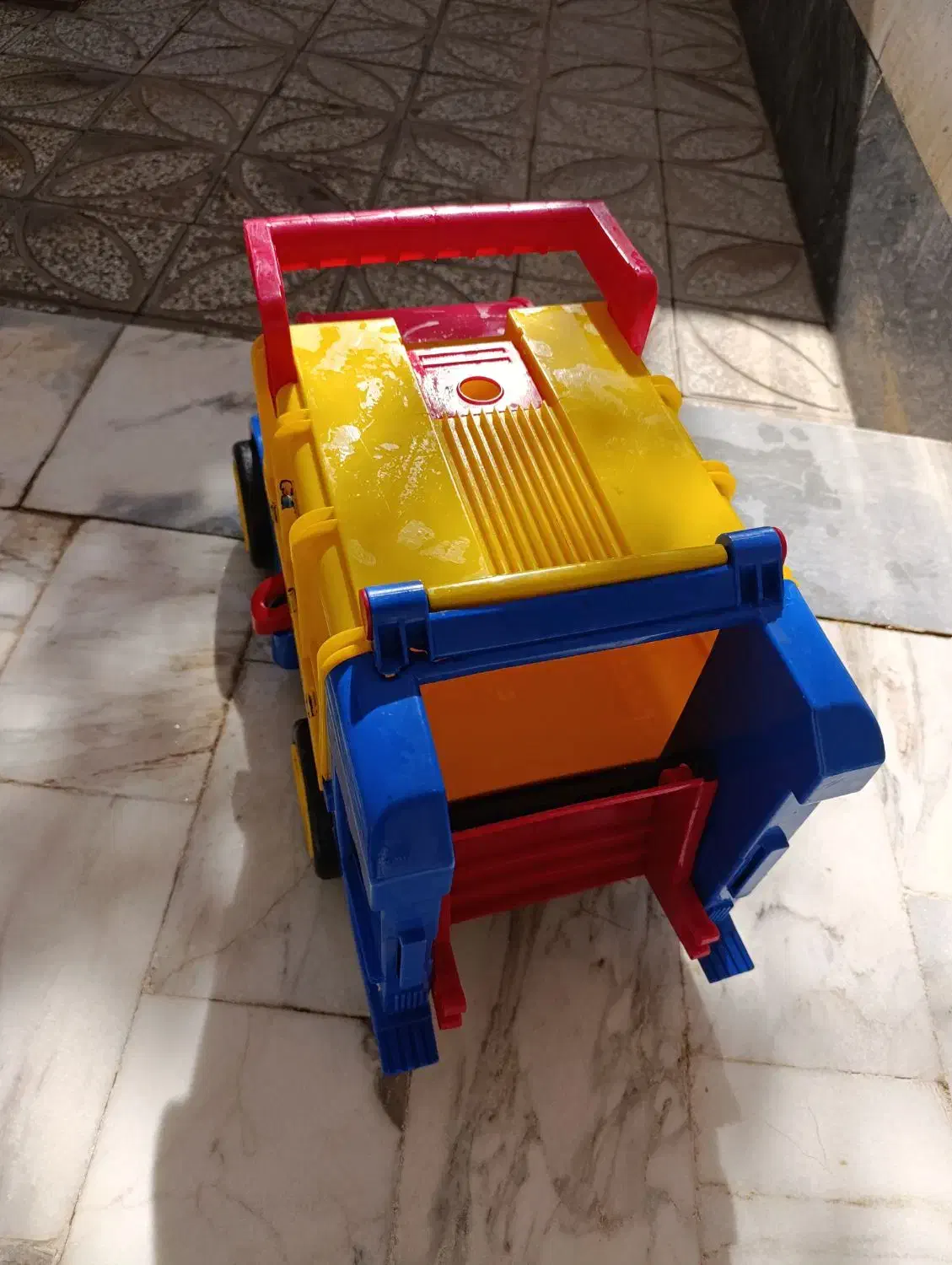 اسباب بازی کامیون|اسباب‌‌بازی|دلیجان, |دیوار