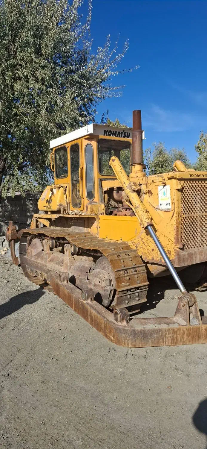 بلدوزر ۶۵ کوماتسو|خودرو سنگین|سنندج, |دیوار