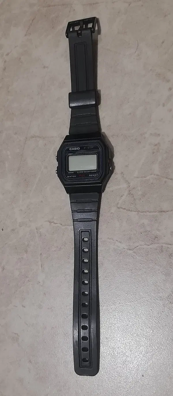 کاپشن خلبانی اصل ساعت کاسیو معاوضه سهره قناری|حراج|ری, ولی آباد|دیوار