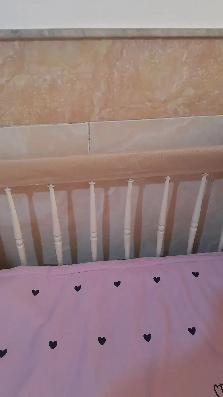 فروش فوری تخت کودک|تخت و سرویس خواب|قم, ولیعصر|دیوار