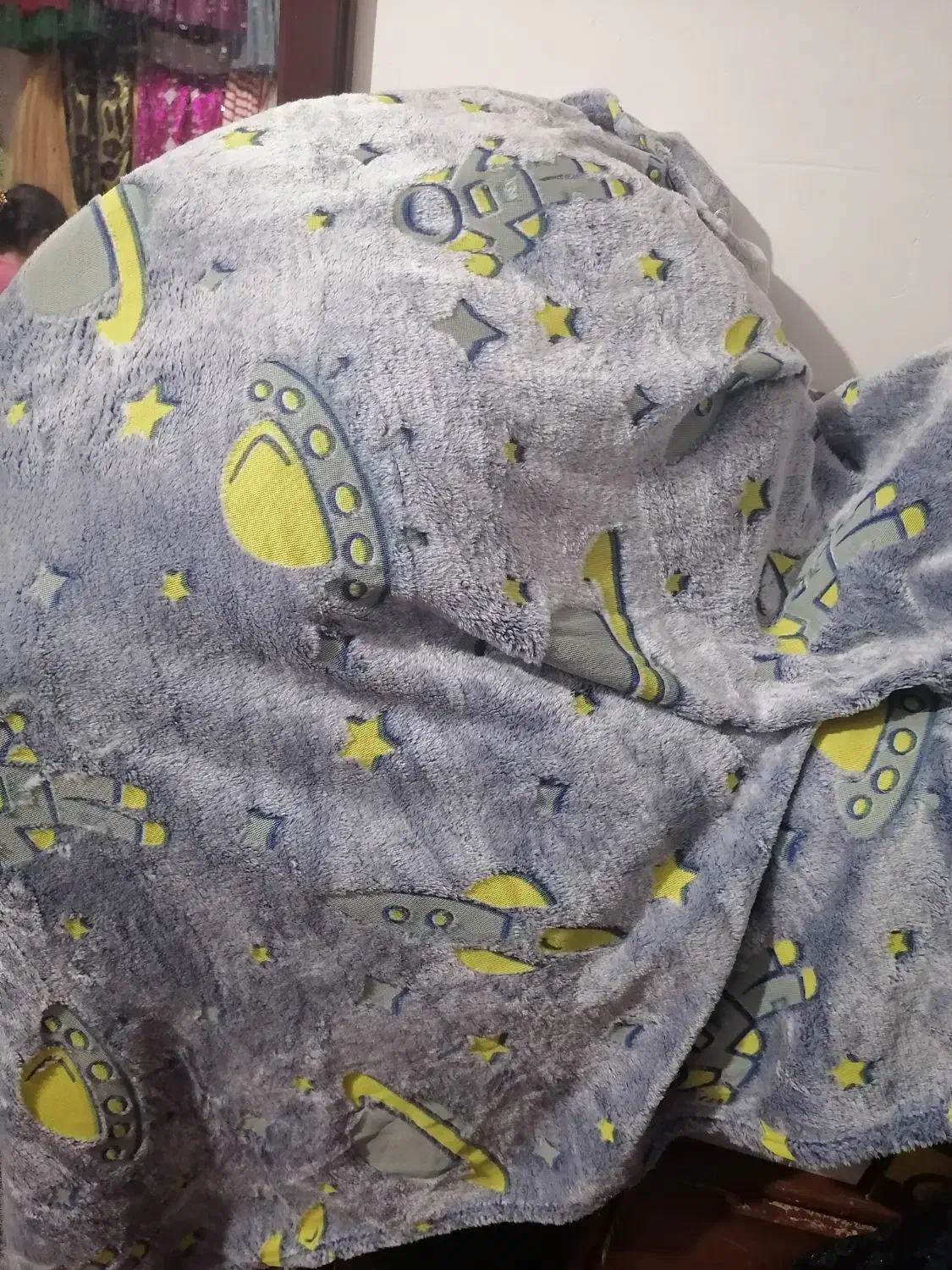 تشک و پتو با مناسبترین قیمت|رختخواب، بالش، پتو|شیراز, فرگاز|دیوار