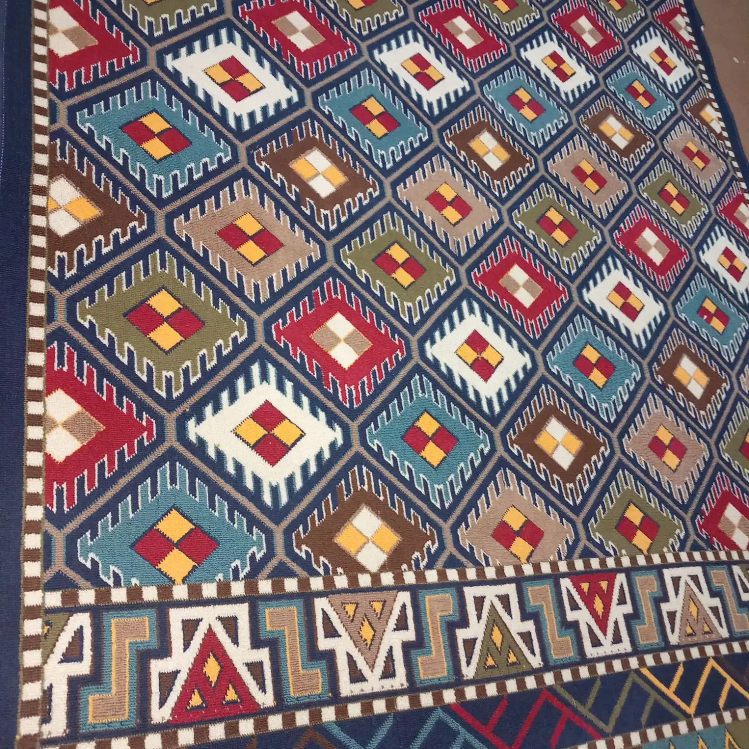 گلیم ۶ متری|گلیم، جاجیم، گبه|ساوه, |دیوار